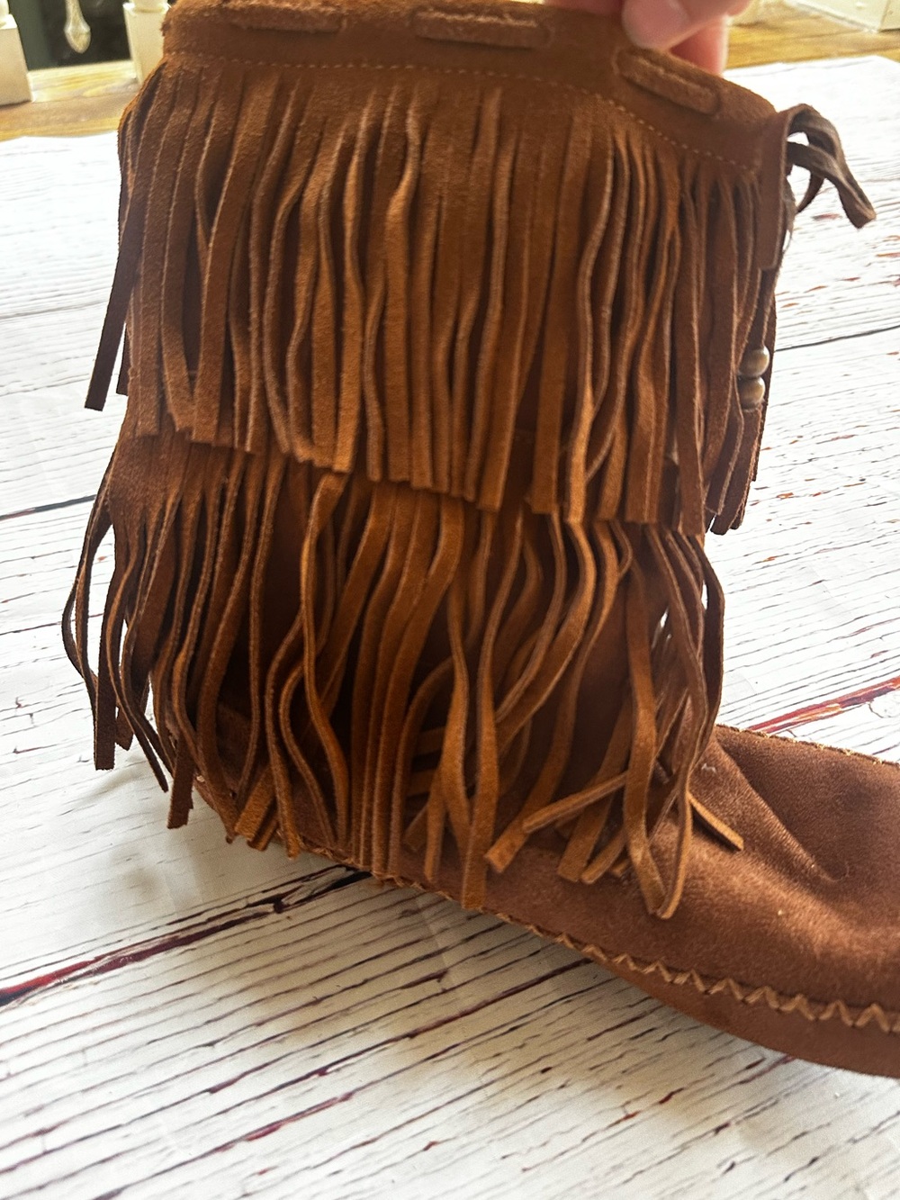 Women's Brown Suede Fringe Moccasin Boots - Picture 7 of 7